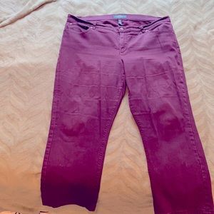 Deep burgundy, 18W denim capri pants